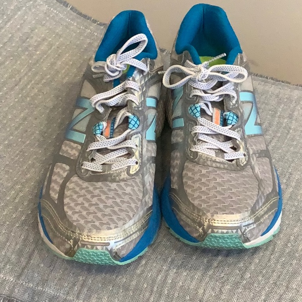 New Balance Running Shoe 860 v5 (they are now on v 13)